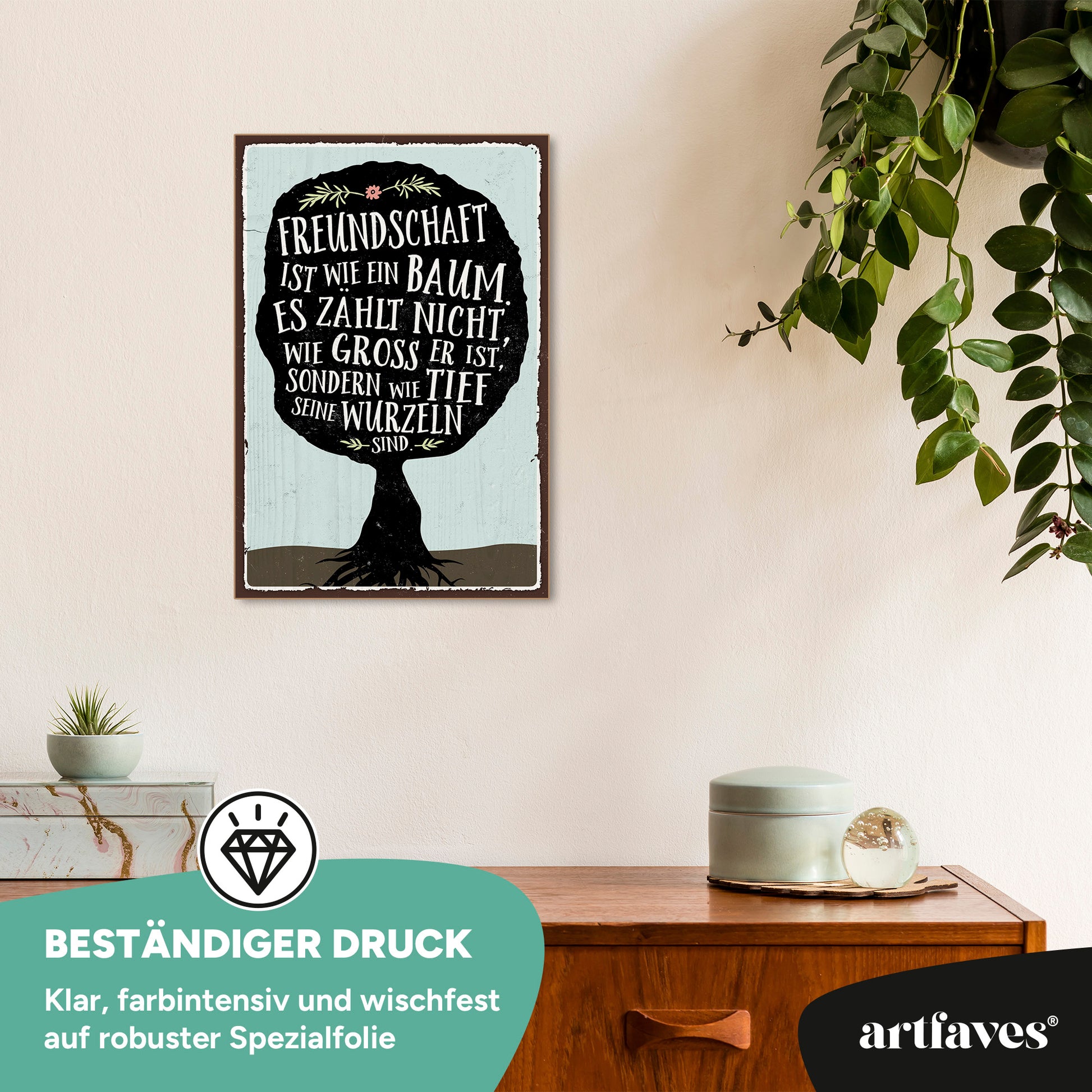 schild-mit-spruch-freundschaft-ist-wie-ein-baum