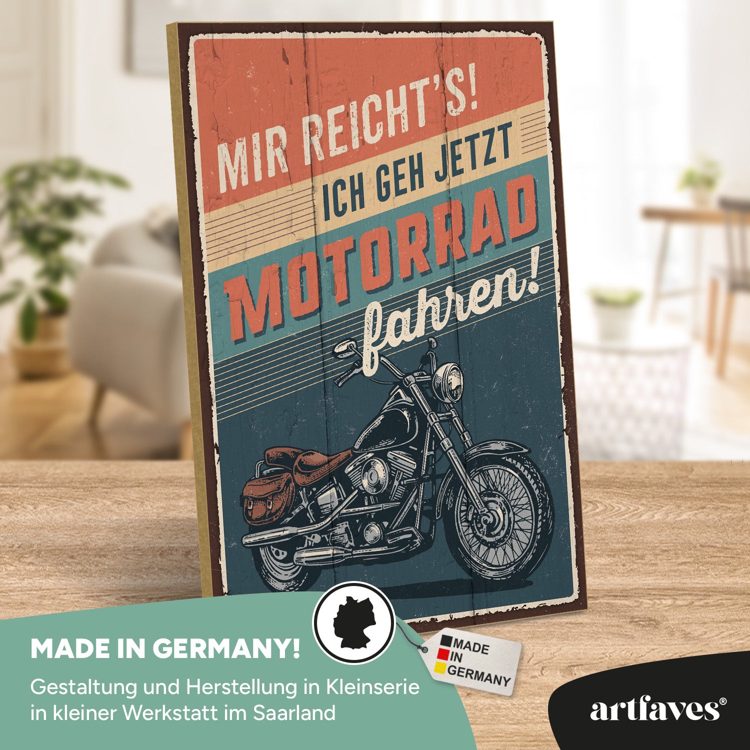 schild-mit-spruch-mir-reicht's-ich-geh'-motorrad-fahren