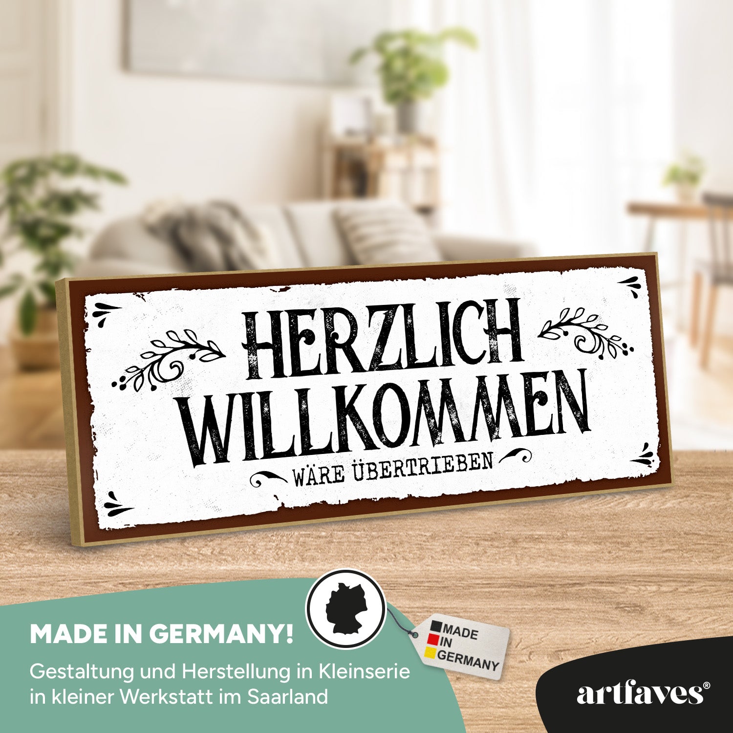 schild-mit-spruch-herzlich-willkommen