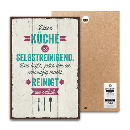 schild-mit-spruch-diese-küche-ist-selbstreinigend