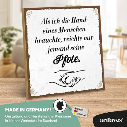 schild-mit-spruch-als-ich-die-hand-eines-menschen-brauchte