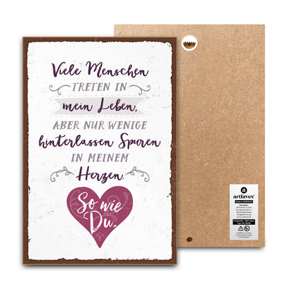 schild-mit-spruch-spuren-in-meinem-herzen