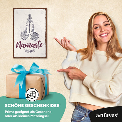 schild-mit-spruch-namaste
