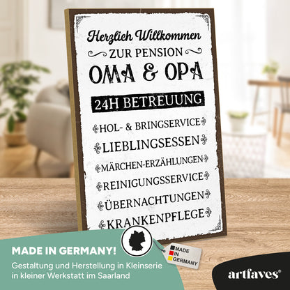 schild-mit-spruch-pension-oma-und-opa-(v1)