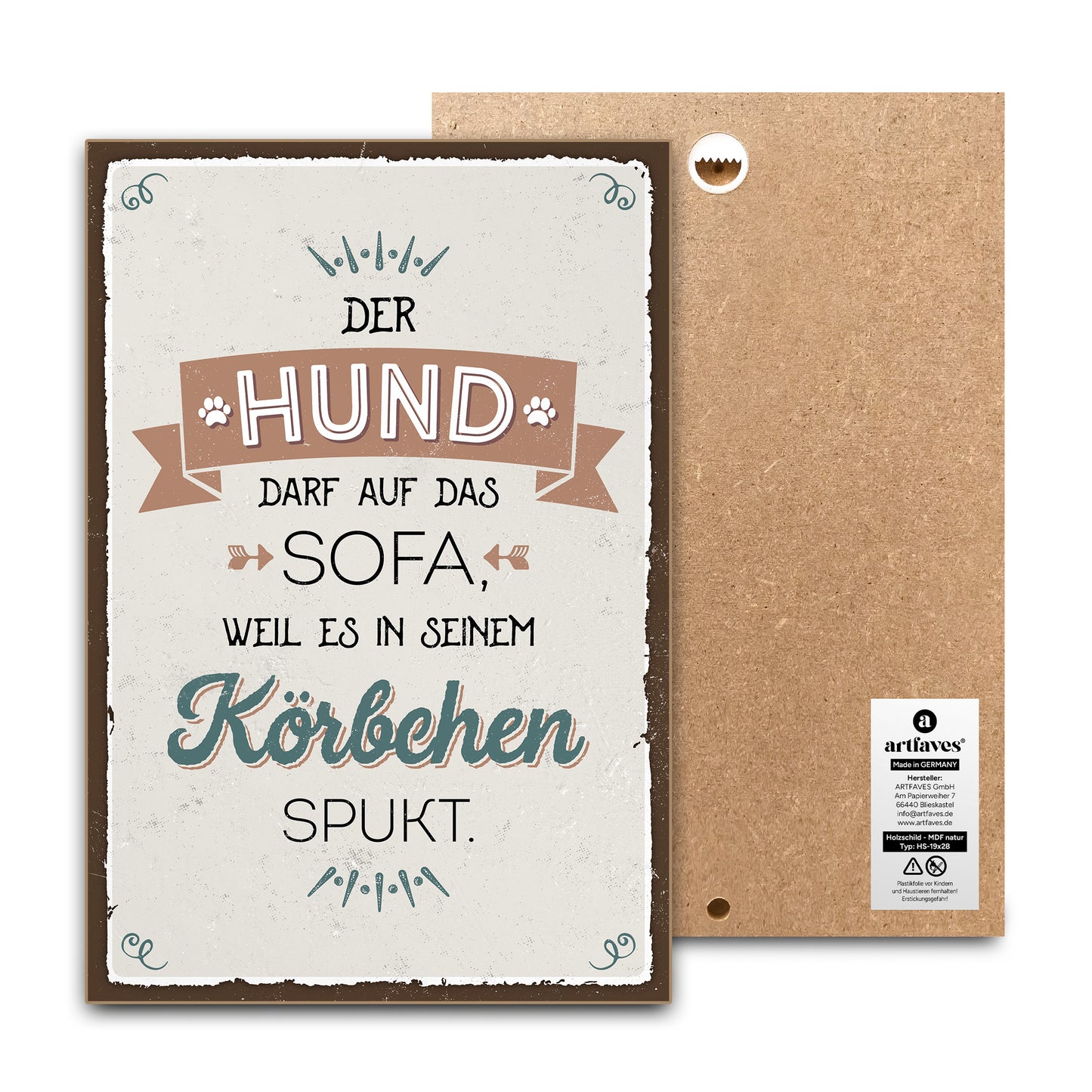 schild-mit-spruch-im-hundekoerbchen-spukt-es