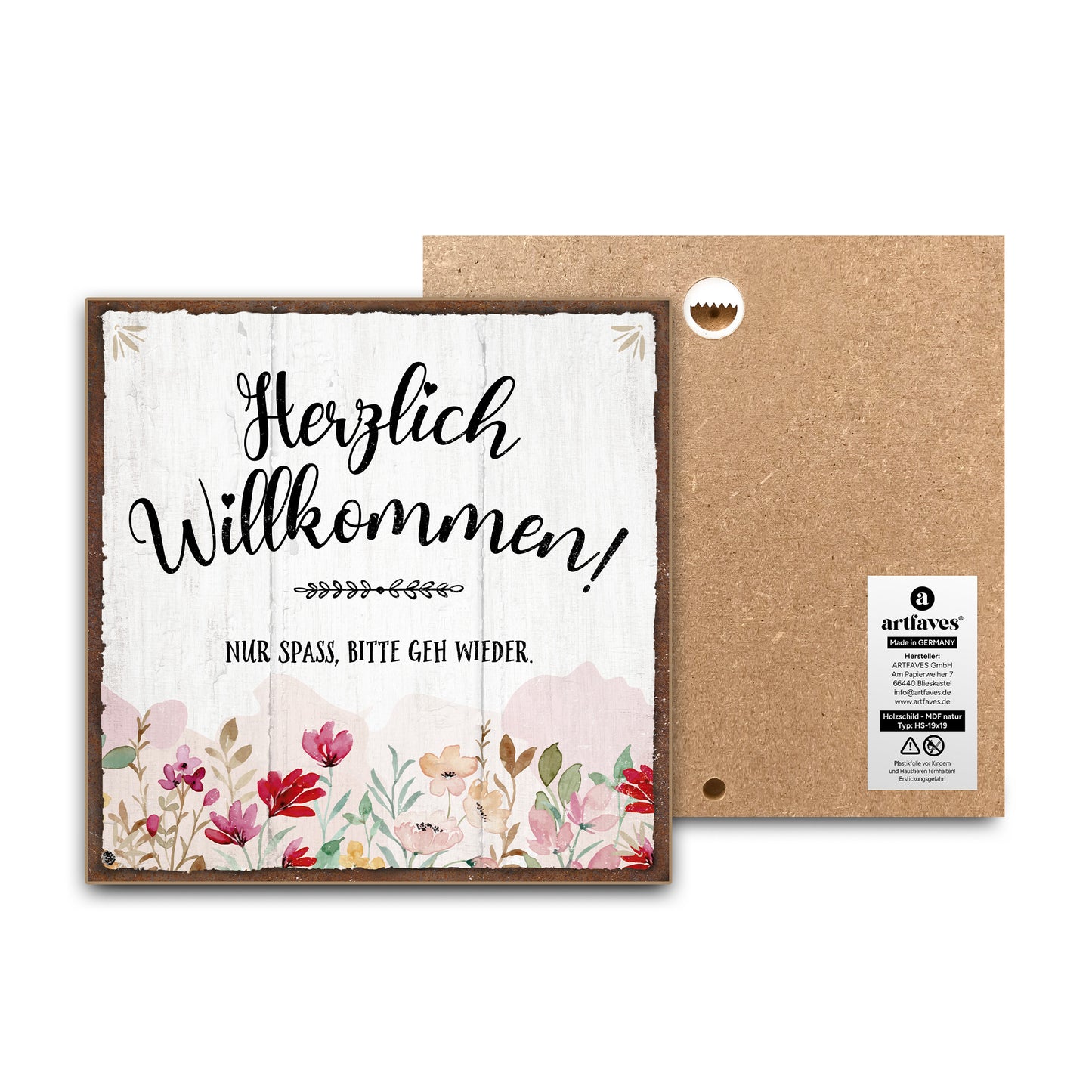 schild-mit-spruch-herzlich-willkommen-nur-spaß