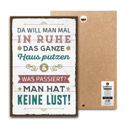 schild-mit-spruch-in-ruhe-das-haus-putzen