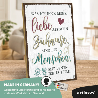 schild-mit-spruch-liebe-zuhause-menschen