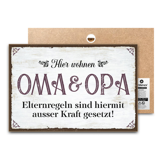 schild-mit-spruch-hier-wohnen-oma-und-opa