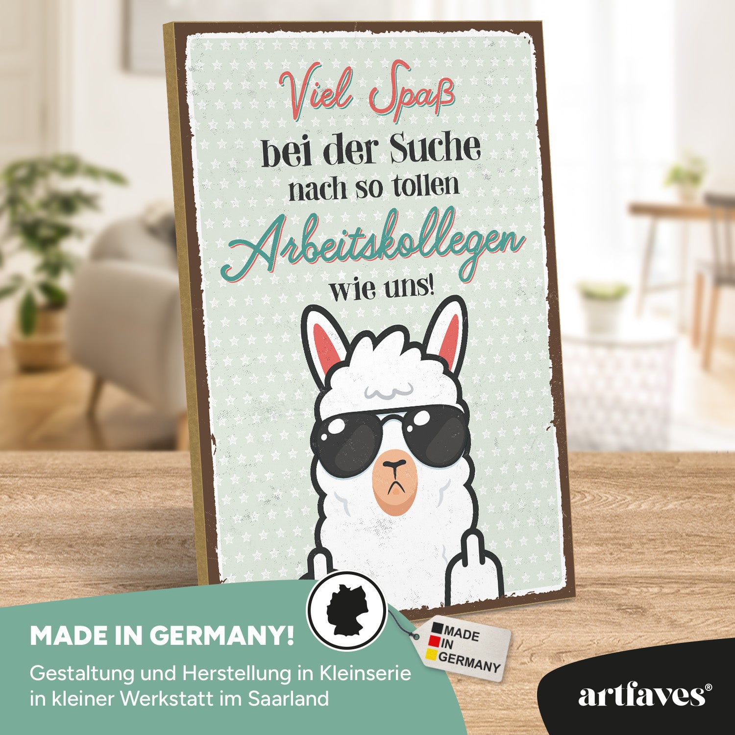 schild-mit-spruch-viel-spaß-bei-der-suche-arbeitskollegen