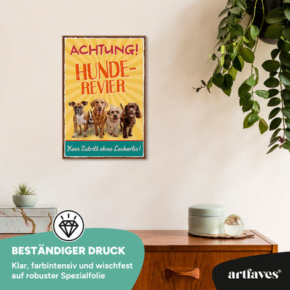 schild-mit-spruch-achtung-hunde-revier