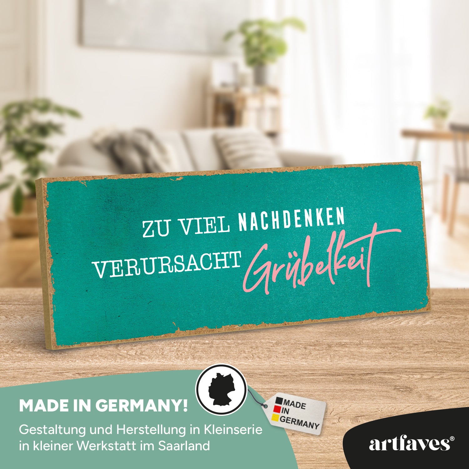 schild-mit-spruch-zu-viel-nachdenken-verursacht-gruebelkeit