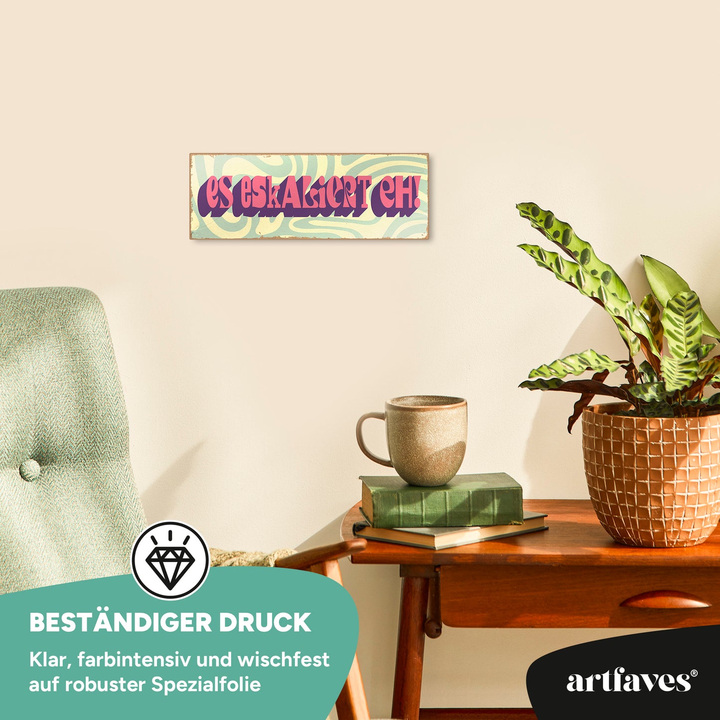 schild-mit-spruch-es-eskaliert-eh