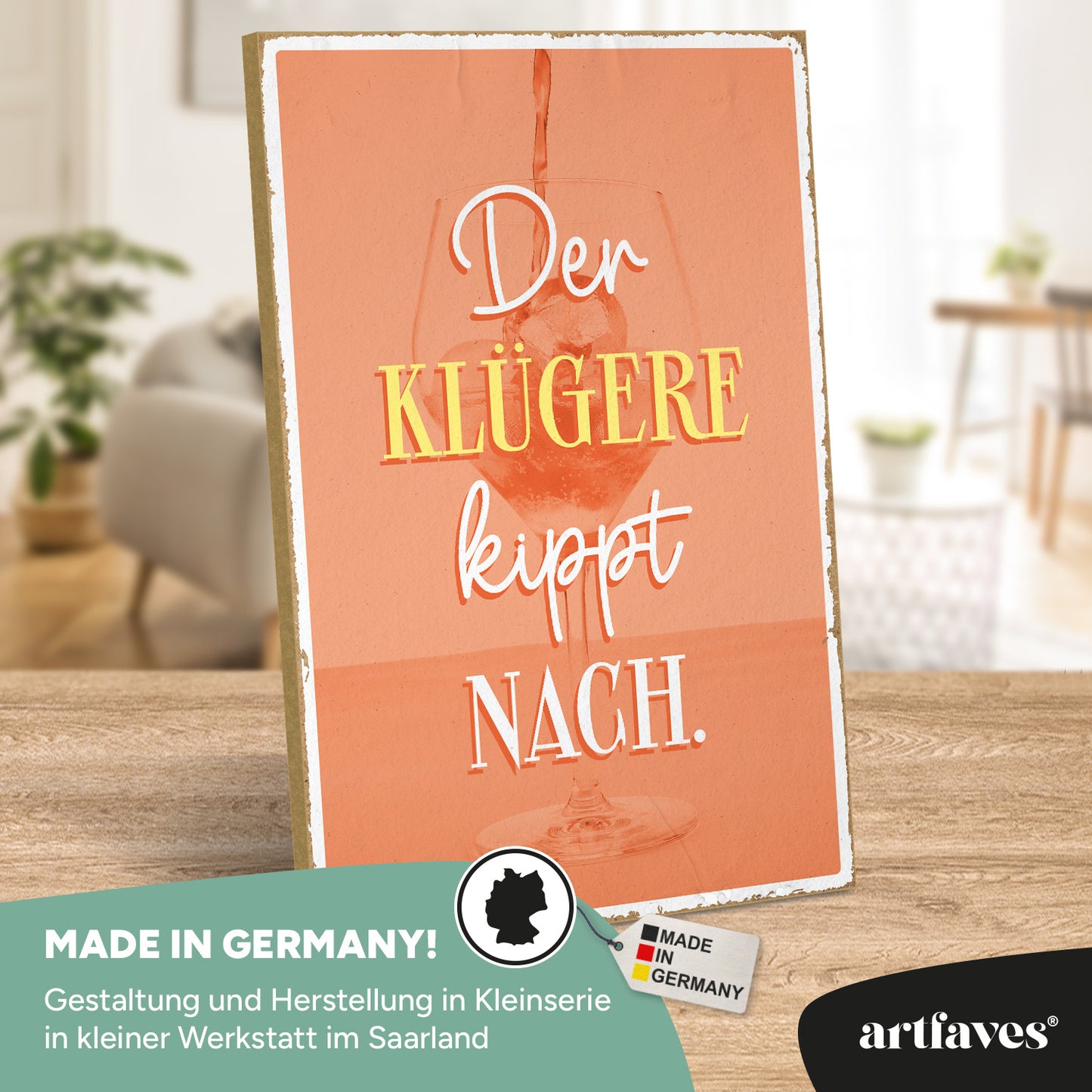 schild-mit-spruch-der-kluegere-kippt-nach