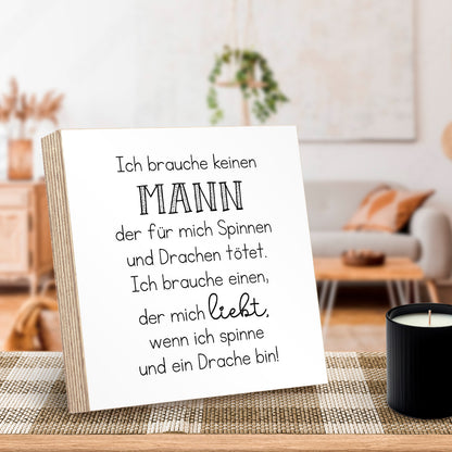 holzbild-mit-spruch-ich-brauche-keinen-mann