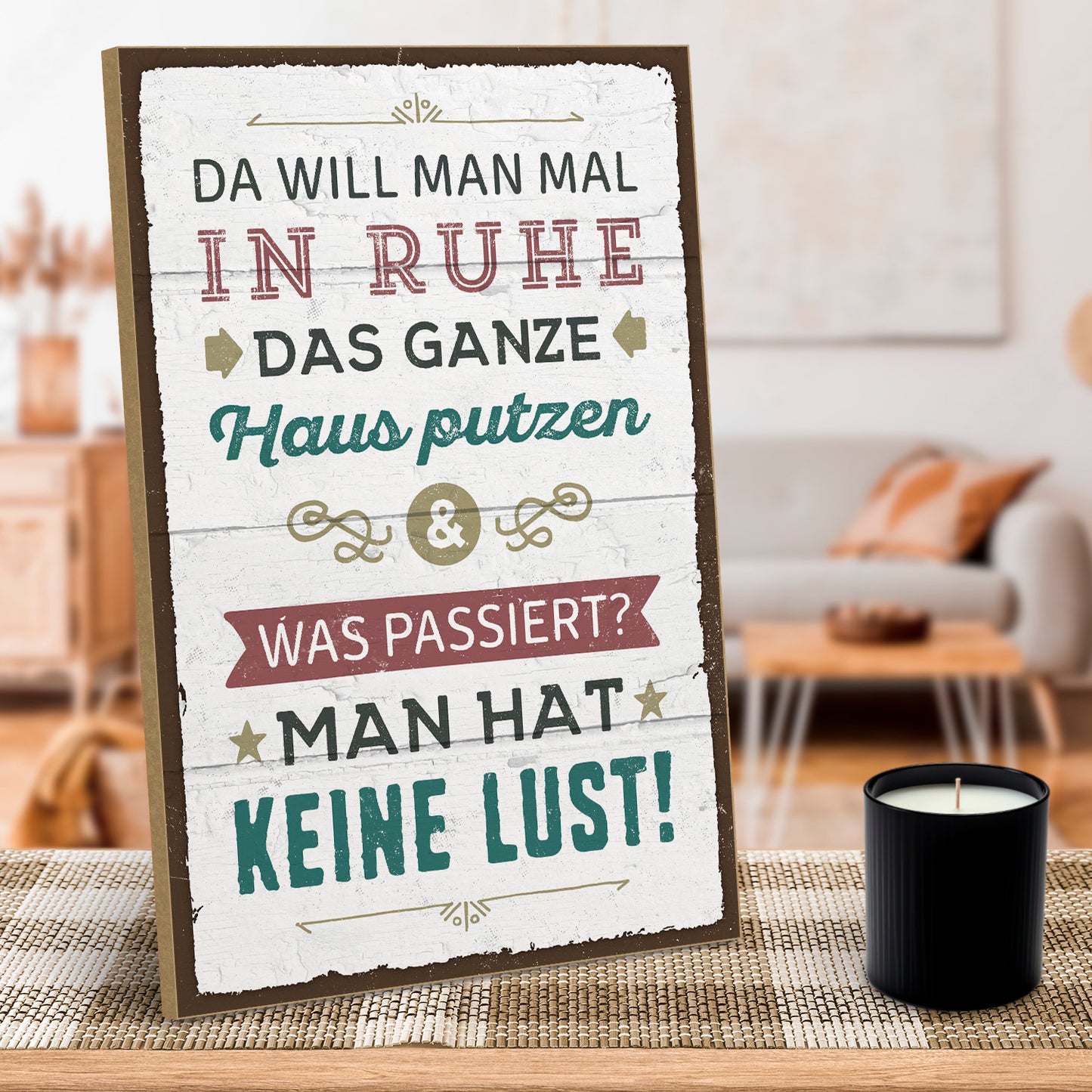 hs-holzbild-mit-spruch-in-ruhe-das-haus-putzen