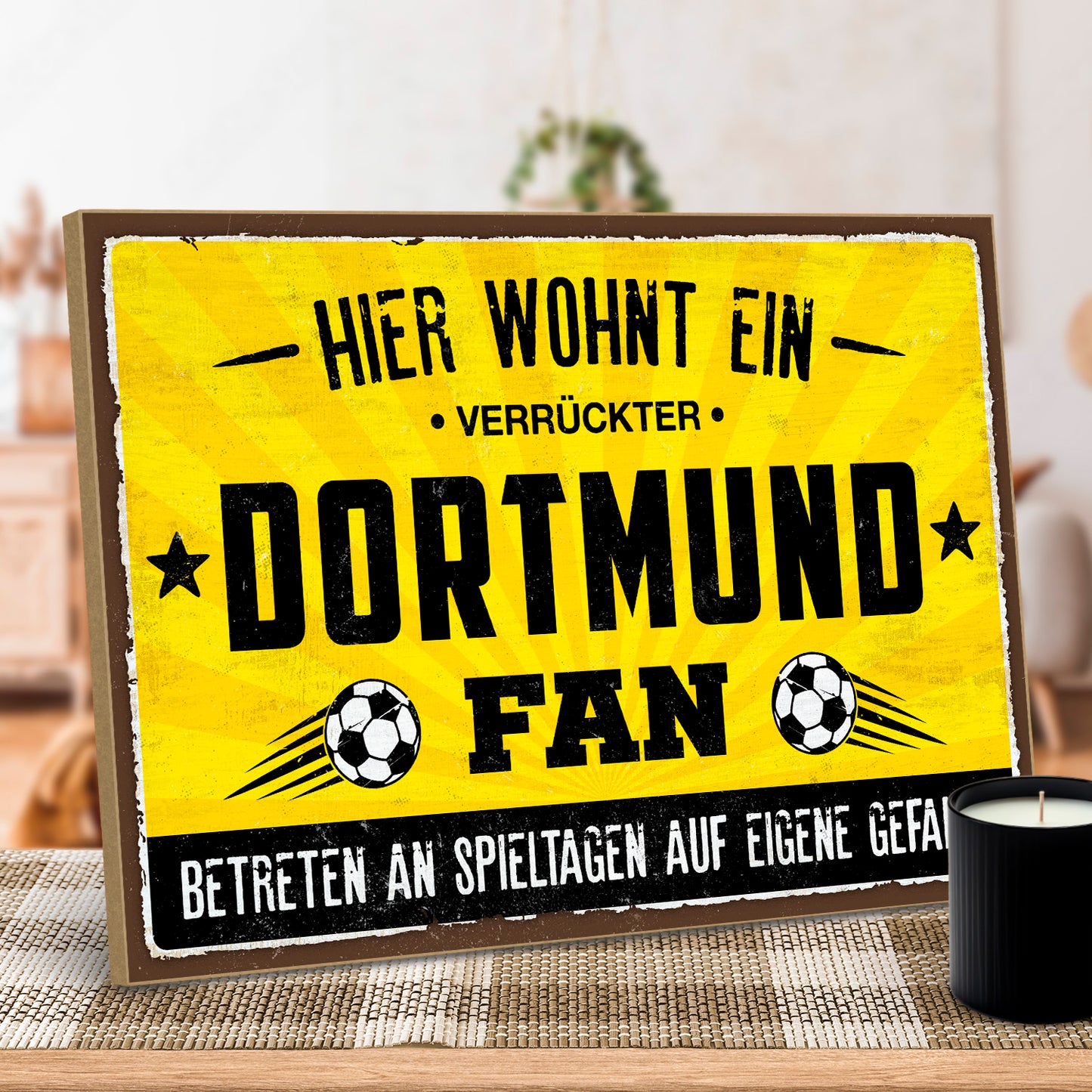 hs-holzbild-mit-spruch-hier-wohnt-ein-verrueckter-dortmund-fan